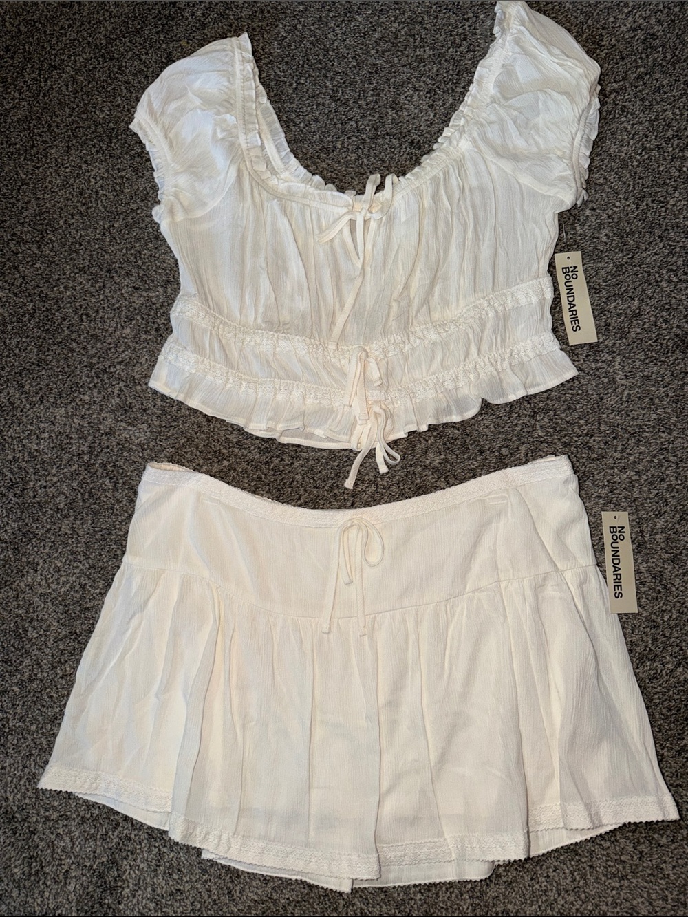 NB 2 Piece Skirt set crème gauzy Peplum style super cute New! Size XXL (20)
